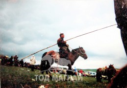 Улсын хүлэгч Н.Шаравдорж: Морины толгой алдвал өвөөдөө шилэн хүзүүдүүлдэг байж билээ