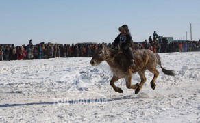 Сүхбаатарын аварга хүлэг шалгаруулах уралдааны их нас