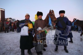 Эрдэнэтийн бүсийн уралдааны эрлийз ангилалд түрүүлж айрагдсан хүлгэд