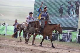 3. Ховд аймгийн Чандмань сумын уугуул Ерөөлтийн зээрд халзан