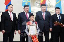 Улсын шилдэг уралдаанч хүүхдүүд