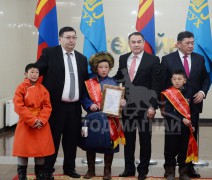 Улсын шилдэг уралдаанч хүүхдүүд