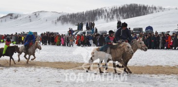 Хөвсгөл аймгийн “Зүүн бүсийн хурд-2015” уралдаанаас...