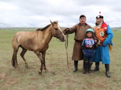 Уралдаанч А.Батцэнгэл: Сайн уралдаанч байхын тулд хичээж байгаа