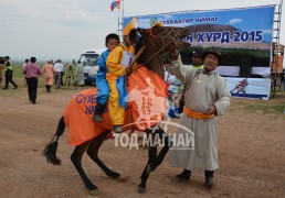 Зүүн бүсийн их хурд, Сүхбаатар аймгийн баяр наадмын хурдан морины уралдааны нэгдсэн цуваа