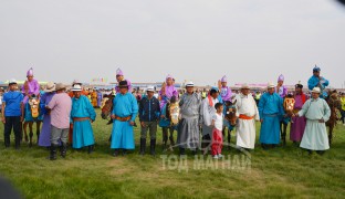 Зүүн бүсийн их хурд, Сүхбаатар аймгийн баяр наадмын хурдан морины уралдааны нэгдсэн цуваа