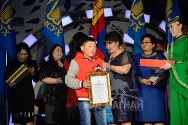 Гуравдугаарт-“Макс” гал уяаны уралдаанч Б.Цэрэндаваа