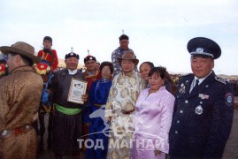 Аймгийн Алдарт уяач С.Хишгээ: Үнэхээр адуунд дуртай бол өвс идэхийг нь харах хүртэл жаргал байдаг