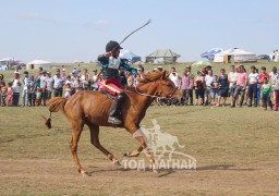 24-Батдэлгэрийн зээрд
