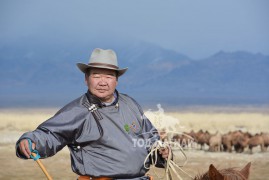 Алтай сумын МСУХ-ны тэргүүн, аймгийн Заан С.Доржготов:Сүүлийн жилүүдэд нутгийн адууны тоо толгой өсөж байна