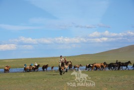 ХЯРГАС СУМ МСУХ-НЫ ТЭРГҮҮН Х.ЦОГТБАЯР: МАНАЙ УЯАЧИД БАРУУН БҮСИЙН НААДМУУДАД АМЖИЛТТАЙ ОРОЛЦСООР ИРСЭН ТҮҮХТЭЙ