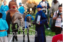 МУ-ЫН АЛДАРТ УЯАЧ Л.ОЛОНБАЯР: МОНГОЛ ХҮНИЙ ЗүРХ СЭТГЭЛД ХҮРЧ ЖИНХЭНЭ УТГААР НЬ ОГШООДОГ ГАНЦ ЗҮЙЛ ХУРДАН МОРЬ