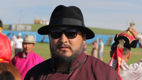 Уяач Б.Нямжав: Хээр азарга түрүүлж, Манлай уяач цолны болзлыг хангалаа