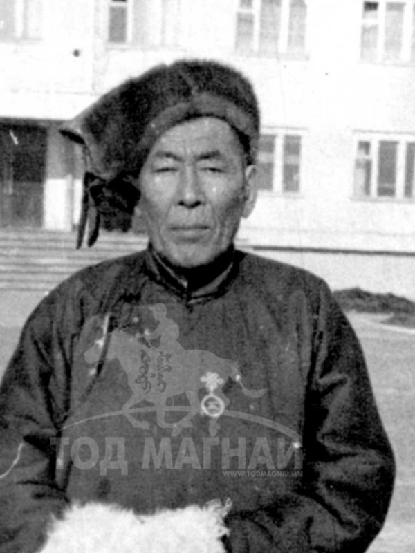Манлай - М.Данзанням